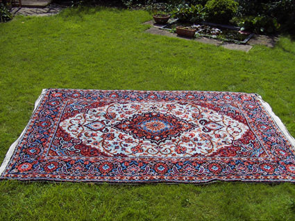 Rug